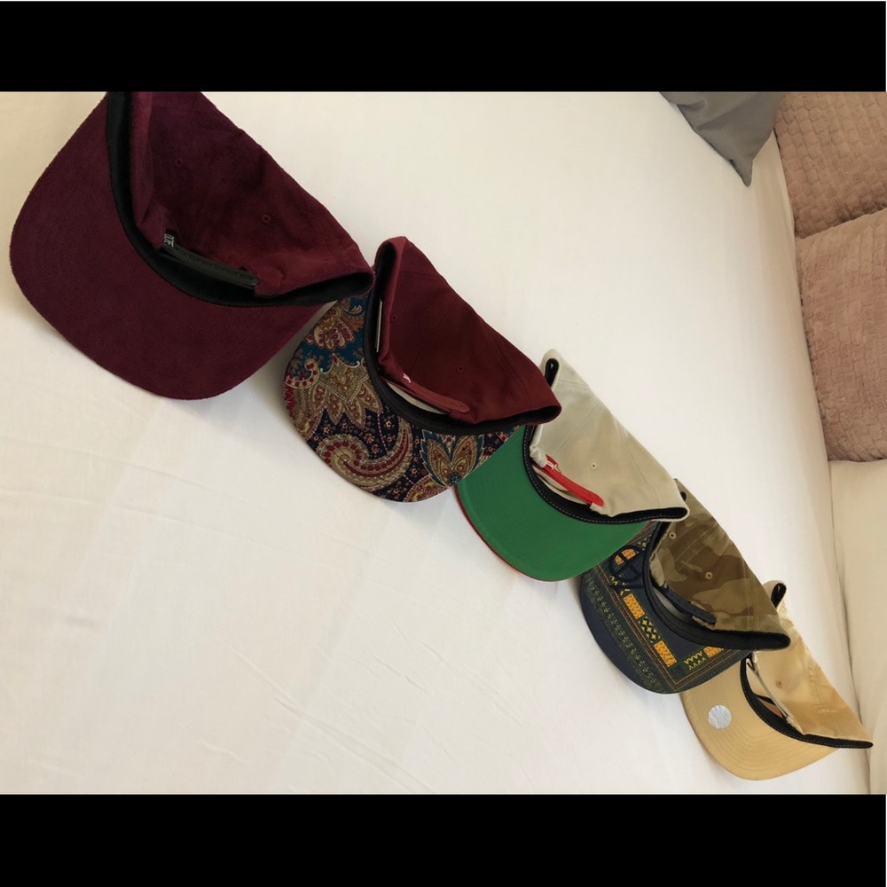 Snapback/Strapback Hats - Picture 3 of 5